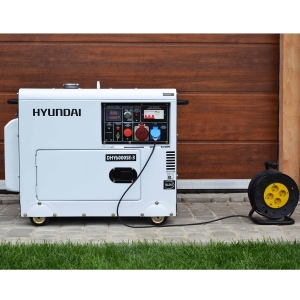 Дизельный генератор Hyundai DHY 6000 SE,